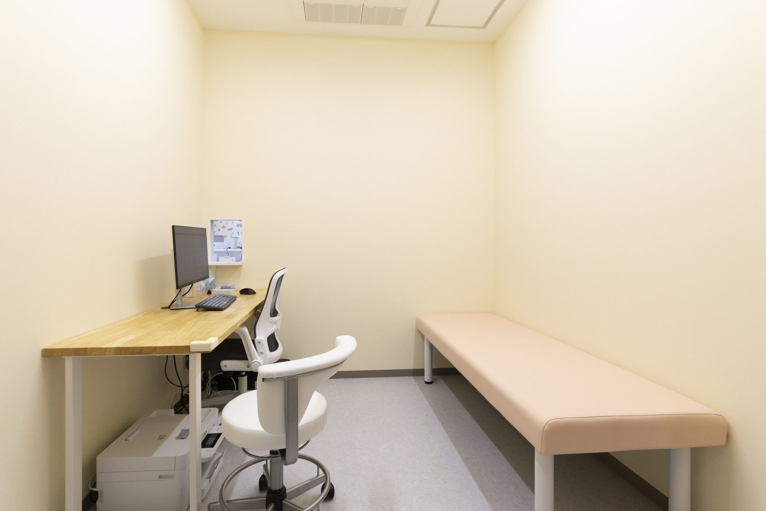 診察室1