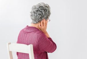 加齢性難聴とは？